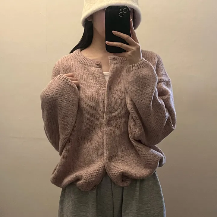 가을 알파카 라운드넥 아방 루즈핏 니트가디건 상세 이미지 14
