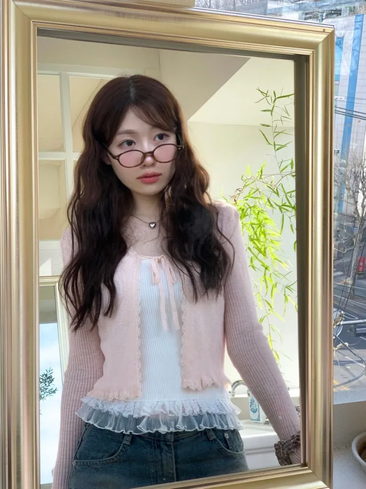 [여름까지 쭈욱🤍]클로에 빈티지 리본 스트랩 레이스 프릴 여리핏 롱슬리브 썸머 니트 가디건 5color 상세 이미지 22