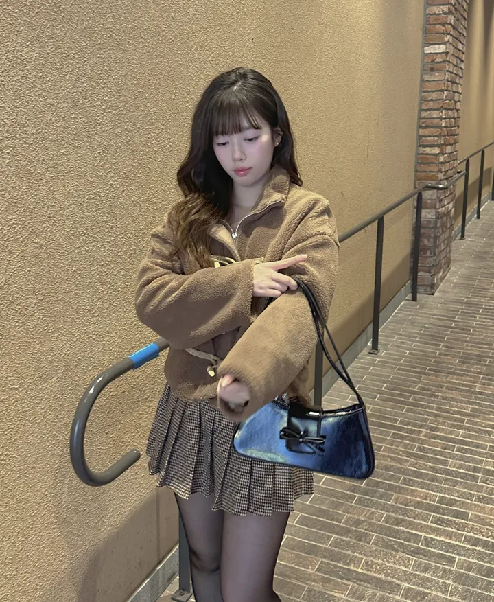🚀season off SALE🚀[왕따뜻/갓성비🤍] 반목카라 양털 뽀글이 플리스 누빔 떡볶이 집업 숏자켓 3color 상세 이미지 26