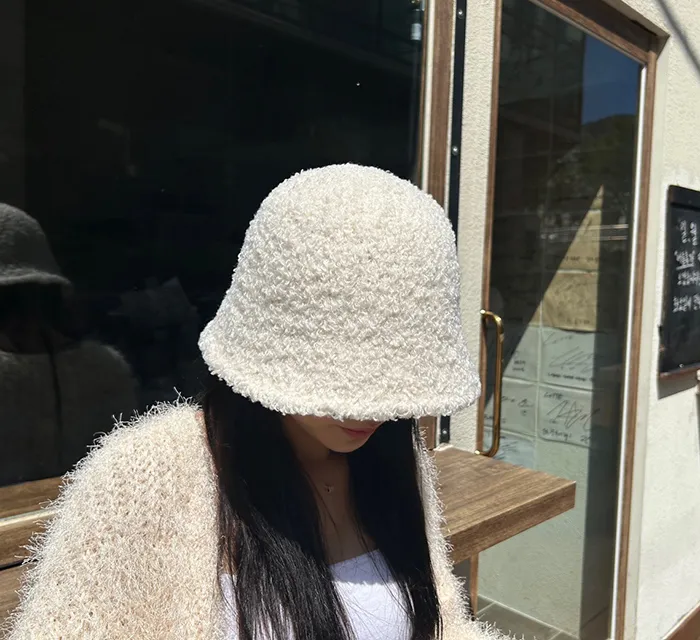 [당일배송]루킨포자체생산[특가세일]무지 뽀글이 벙거지 [묶음세일]뽀송이 양털 니트 버킷햇 모자 4color(블랙칼라-2000원) 상세 이미지 4