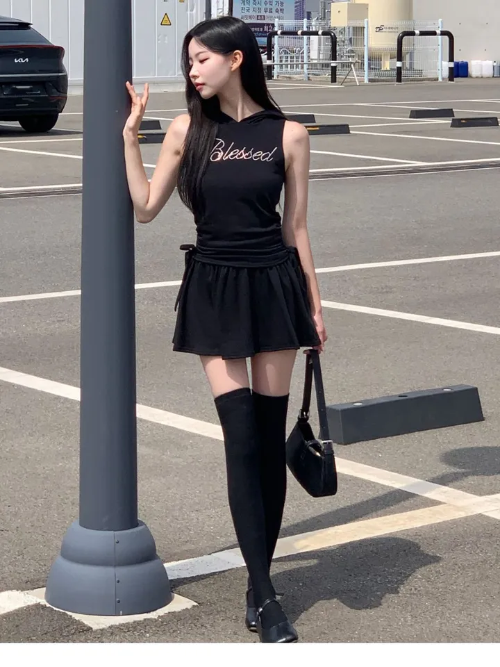 [유니크🖤] 미니 후드 세트 / 후드티 반팔티 투피스 치마바지 플레어 플리츠 레이어드 스커트 민소매 오프숄더 여름반팔 셔링 크롭티 크롭반팔 미니스커트 캉캉치마 캉캉스커트 블랙 상세 이미지 16