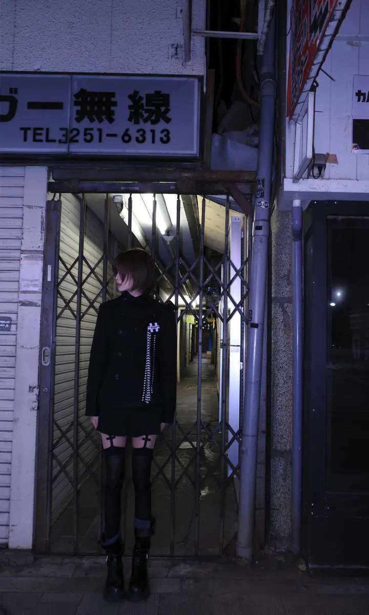 드레스 모델 착용 이미지-S1L12