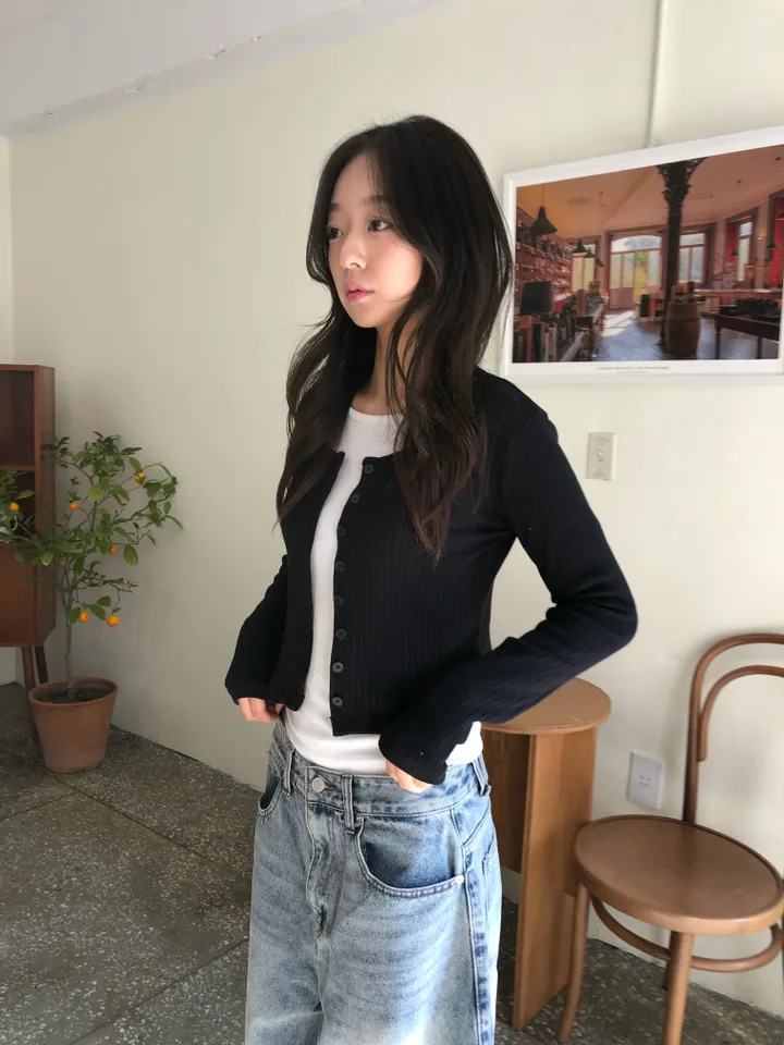 슬림핏 숏 골지 가디건 상세 이미지 8