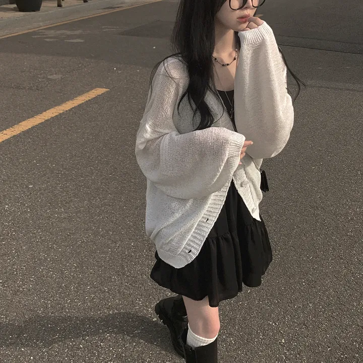 [햇빛차단☀️/왕오버핏!] 보호본능 왕박시 브이넥 여름 벌룬 가디건 빅사이즈 체형커버 살안타템 여행룩 상세 이미지 11