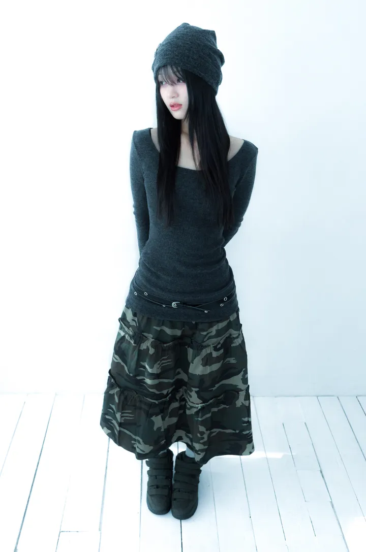 드레스 모델 착용 이미지-S1L8