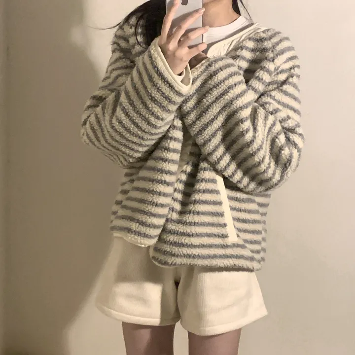 [봄신상/아방뽀글이] reversible fleece stripe snap button jacket 상세 이미지 4