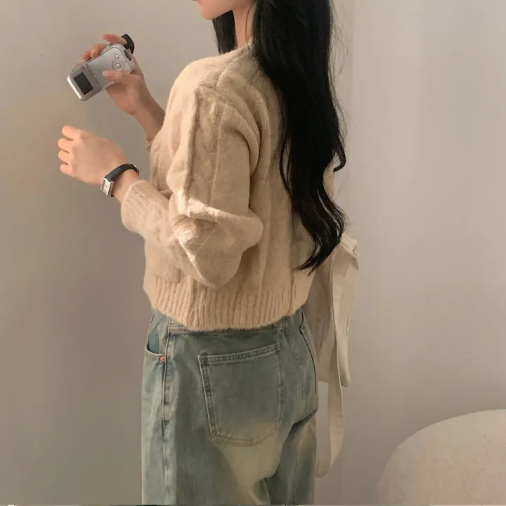 [귀여워요/보카시색감*.*] 아방 꽈배기 포켓 라운드 크롭 니트가디건 - 4color 상세 이미지 9