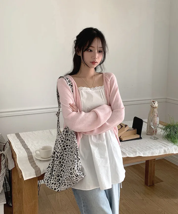[데일리가디건💗] 데이쥬 팬던트 루즈핏 레이어드 브이넥 니트 가디건 봄 여름 가을 / 벚꽃룩 캠퍼스룩 데일리룩 클래식블랑 상세 이미지 17