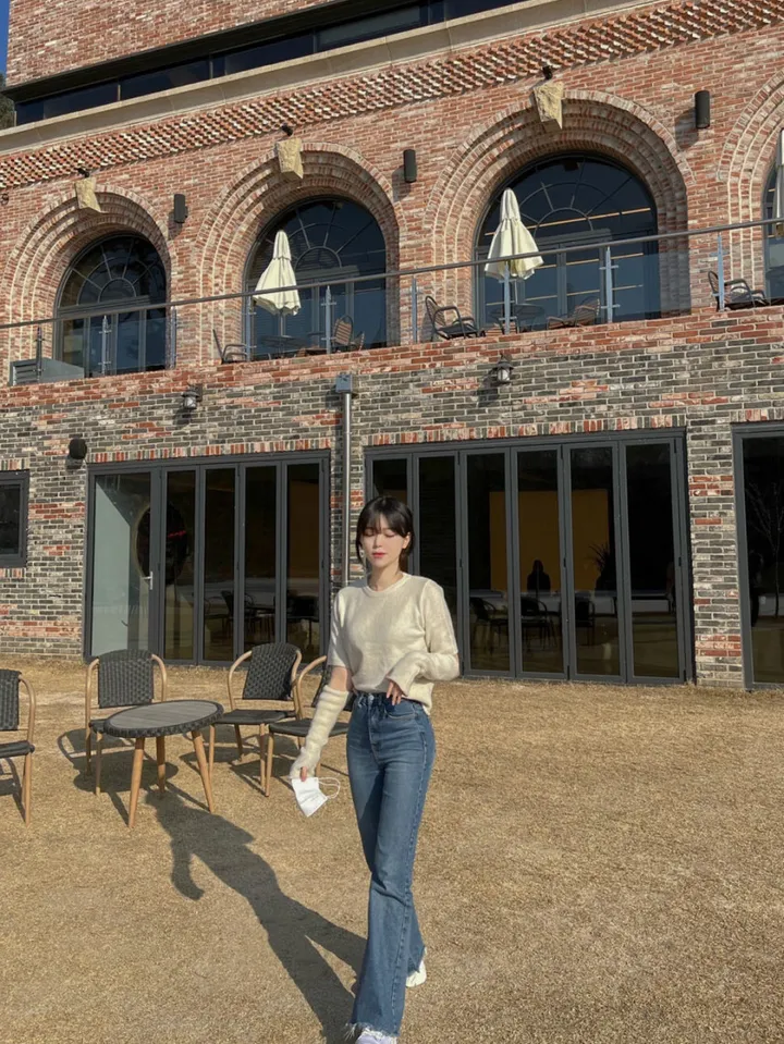 [워머SET/재진행‍🔥] 러블리 보들 울 핸드 워머 니트 세트 루즈핏 트임 반팔 니트티 라운드넥 토시 니트투피스 상세 이미지 50