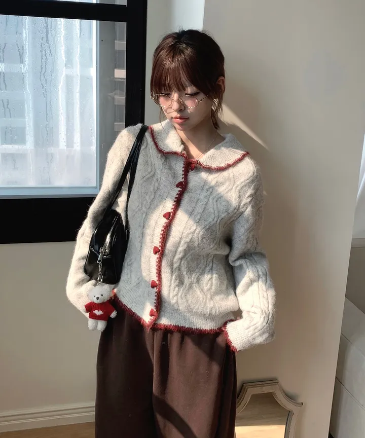 [MD추천✨러블리] 우토 하트 단추 카라 배색 니트 가디건 봄 가을 / 니트가디건 가디건 봄가디건 아우터 바람막이 청자켓 뮤잉 상세 이미지 2