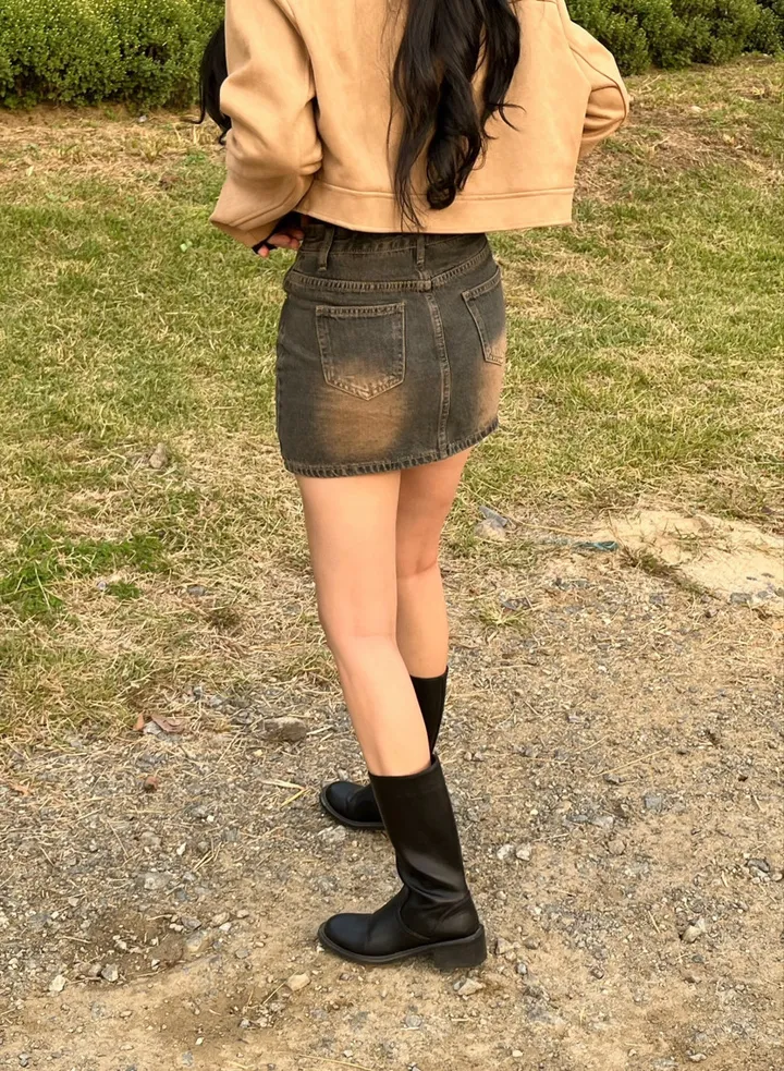 당일출고![단독/시밀러룩] 봄 가을 스웨이드 자켓 크롭 오버핏 워싱 청치마 청바지 커플룩 상세 이미지 17