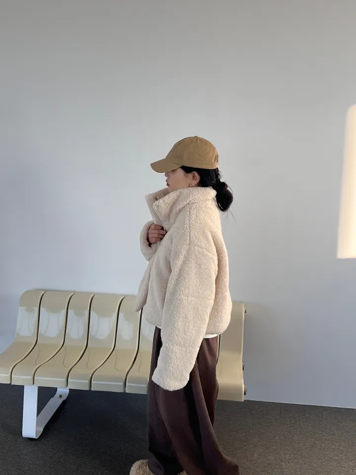 교복템 - 뽀글이 크롭 하이넥 양털패딩 - 점퍼 상세 이미지 29