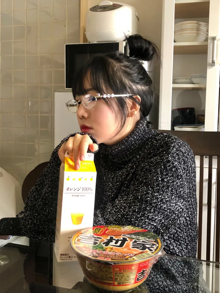 Shima glasses 시마 라운드 메탈 안경 스트릿 Y2K 레트로 유니크 긱시크 안경테 상세 이미지 3