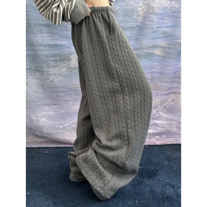 누빔🌡️[UNISEX/소장추천!]퀼트 블랭킷 웜업 케이블 포인트 윈터 루즈 와이드 트레이닝 팬츠(4color/5-7일 여유주문) 상세 이미지 42