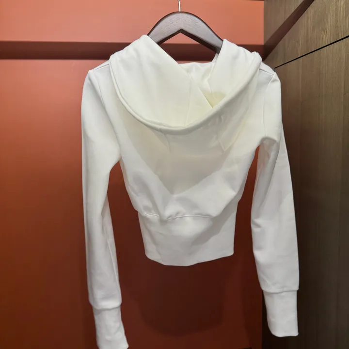 바배*하이퀄리티 크롭 후드 집업 + A라인 핀턱 밴딩 미니스커트 트레이닝 세트 투피스 (3color) 상세 이미지 40