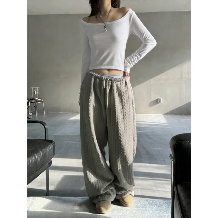 누빔🌡️[UNISEX/소장추천!]퀼트 블랭킷 웜업 케이블 포인트 윈터 루즈 와이드 트레이닝 팬츠(4color/5-7일 여유주문) 상세 이미지 71