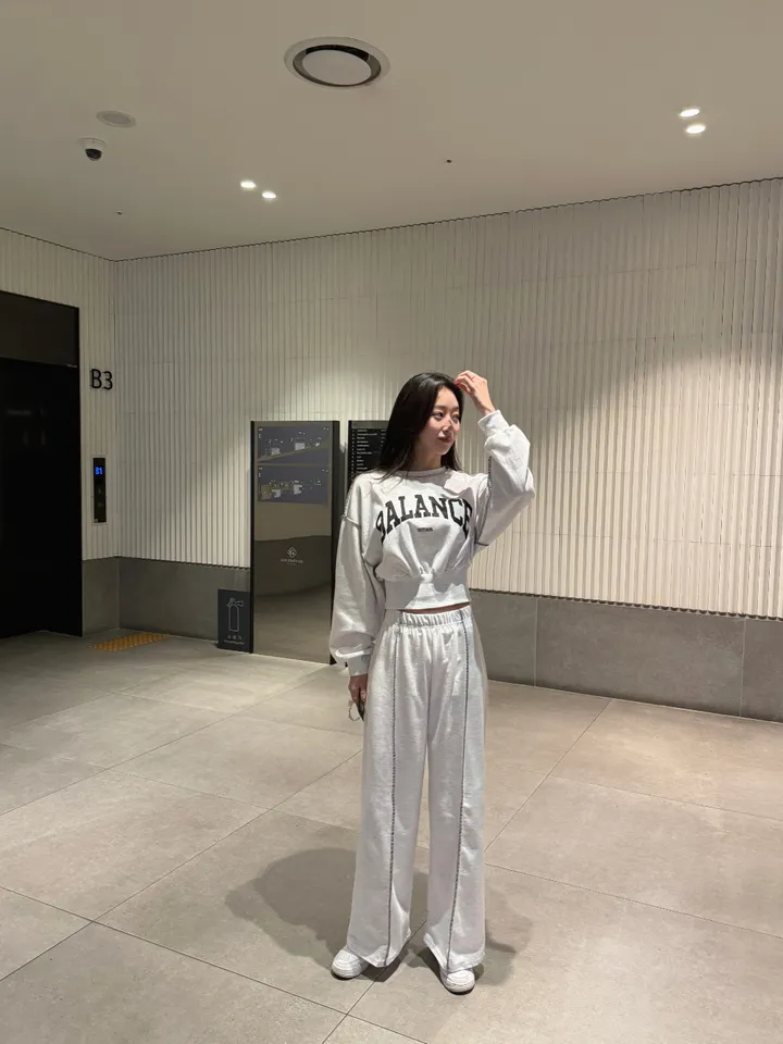 (F~2XL/부분당일발송/자체제작/주문폭주~)리노 맨투맨 팬츠 셋업 레터링 배색 리버스 스티치 트레이닝 투피스 세트 상세 이미지 22