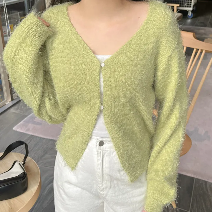 [여리루즈핏💚실물보장!] 솔잎 모헤어 브이넥 단추 레이어드 세미 크롭 니트 가디건 투버튼 앙고라 볼레로 봄 아우터 4COL 상세 이미지 7