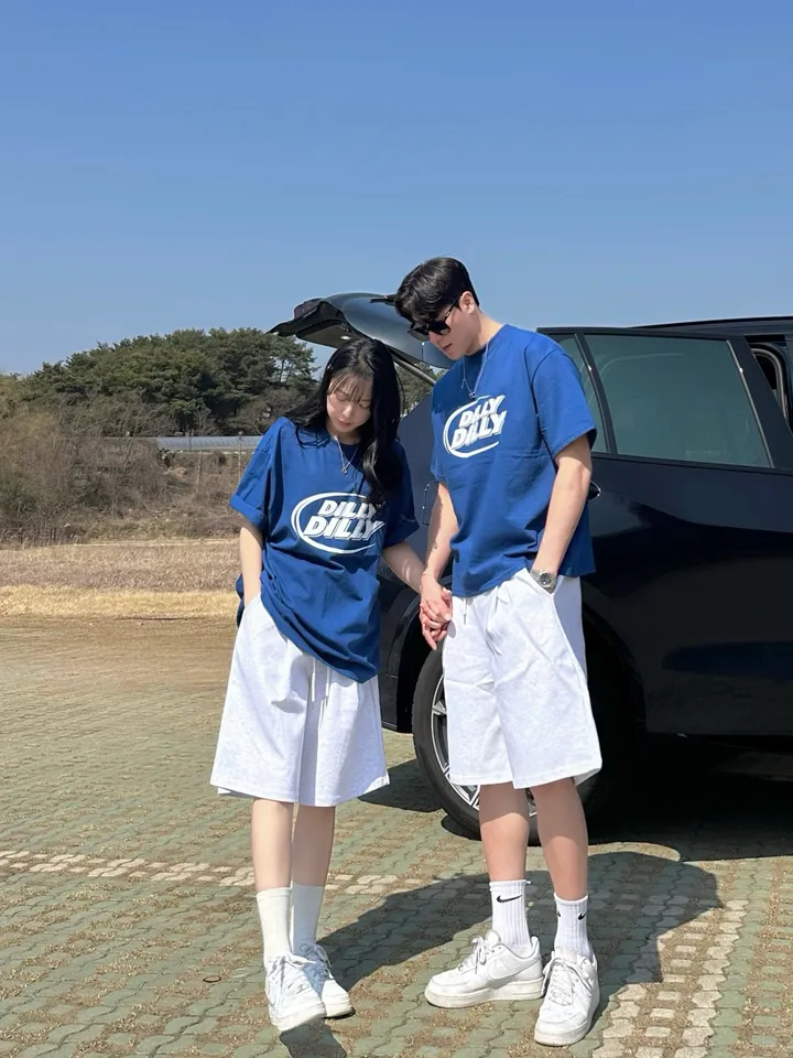 세트가능/ 남녀공용 오버핏 반팔 여름 커플룩 커플티 레터링 루즈핏 반팔 티셔츠 합포 핀턱 버뮤다 팬츠 밴딩 반바지 꾸안꾸 트레이닝 세트 커플 시밀러룩 빅사이즈 세트 스트릿 딜리 상세 이미지 18