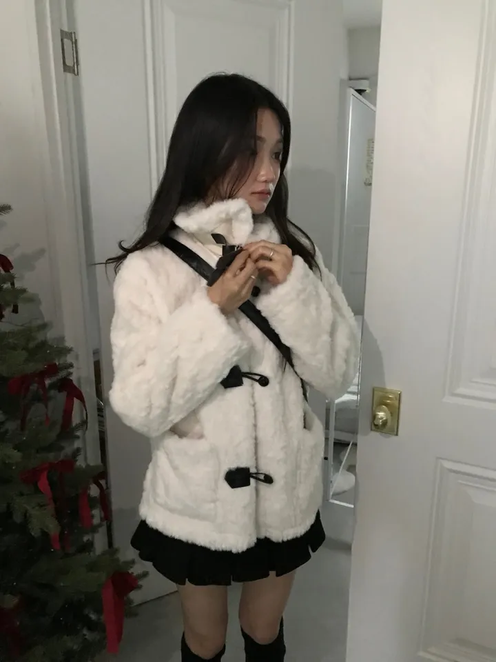[폭닥폭닥🤍🖤/MD추천✨]더플 양털 떡볶이 버클 퍼 자켓 상세 이미지 6