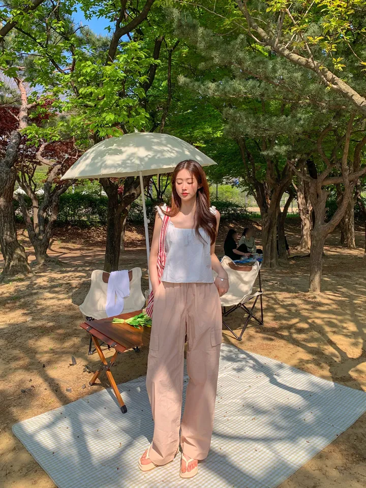 [묶음할인🎁간절기🤎롱&숏/진짜강추ㅠ] 아이스 바스락 나일론 썸머 카고 와이드 트레이닝 팬츠 하이웨스트 밴딩 봄 츄리닝 바지 냉장고 벚꽃룩 꽃놀이룩 개강여신 6COL 상세 이미지 40
