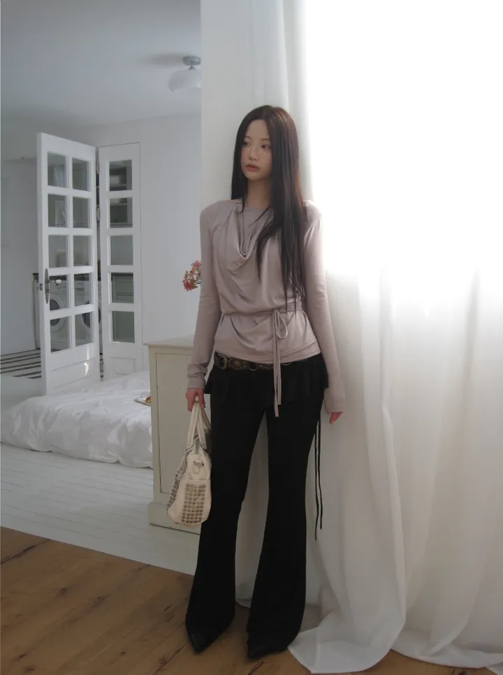 긴팔 티셔츠 모델 착용 이미지-S1L27
