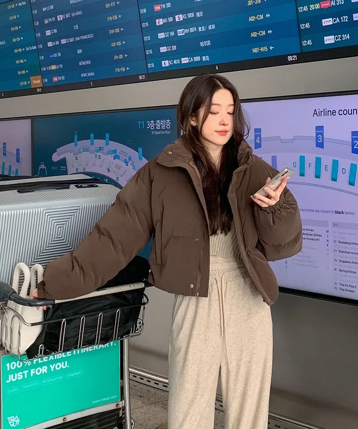 [묶음할인/누적1만🔥무광ver] 쏘힙!! 하이넥 숏 오버핏 크롭 레더 패딩 루즈핏 매트 가죽 점퍼 숏패딩 크롭패딩 레더패딩 가죽패딩 5COL 상세 이미지 2
