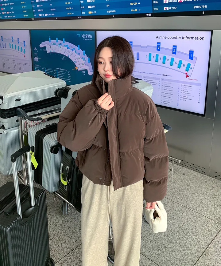 [묶음할인/누적1만🔥무광ver] 쏘힙!! 하이넥 숏 오버핏 크롭 레더 패딩 루즈핏 매트 가죽 점퍼 숏패딩 크롭패딩 레더패딩 가죽패딩 5COL 상세 이미지 39