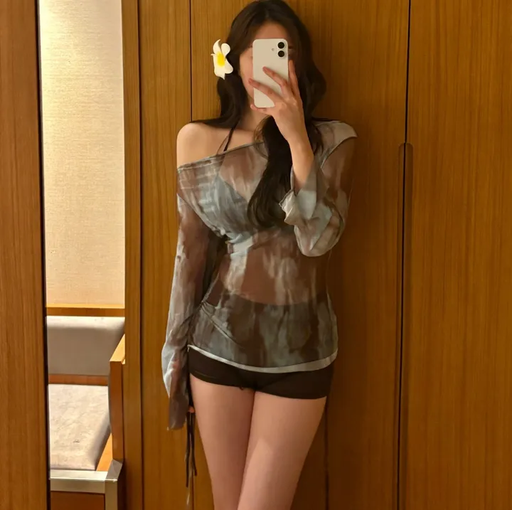 [당일출고] (M-XL) 오프숄더티+숏팬츠+와이어 3피스 비키니 세트 상세 이미지 10