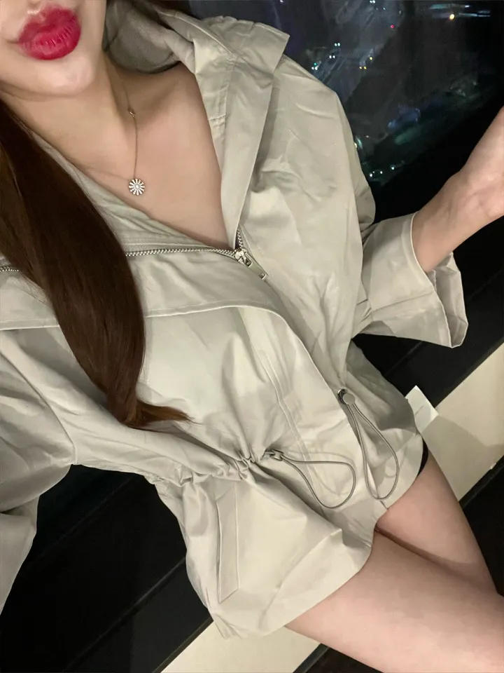 *주문폭주🖤*[이건무조건!!/고퀄] 막스 후드 스트링 셔링 점퍼 바람막이 후드집업 셔링 프릴 박시핏 후드점퍼 야상 수입의류 데일리 마실룩 3color 상세 이미지 11
