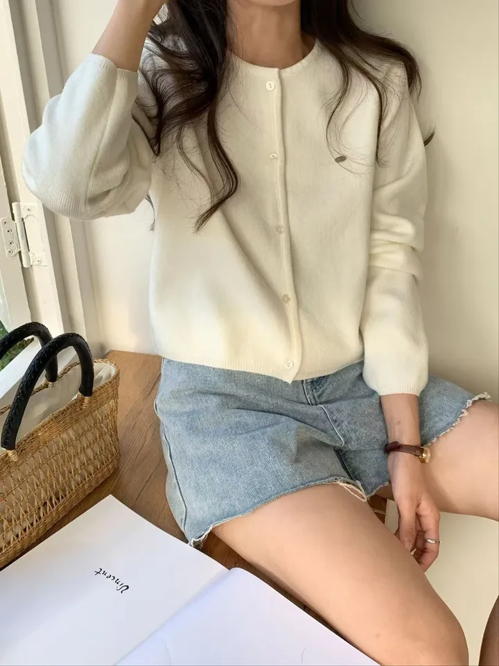 [당일출고🚀/문의폭주] 브이넥 꾸안꾸 여리핏 심볼 레이어드 베이직 봄 여름 가을 아우터 긴팔 니트 가디건 상세 이미지 20