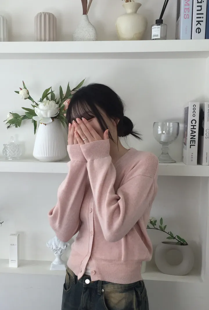{✩봄 신상 / 넉넉 여리핏✩} 🌸팔뚝살 커버 맛집🌸 파스텔 니트 브이넥 가디건 상세 이미지 16