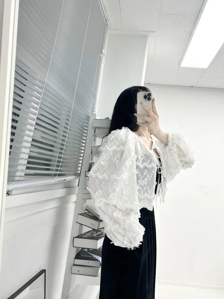 [빠른O/공주보장🦋어깨패드O] 나비 펀칭 빅퍼프 블라우스 볼레로 가디건 레이스가디건 커버업가디건 비치가디건 레이어드가디건 크롭가디건 리본가디건 여름 상세 이미지 10