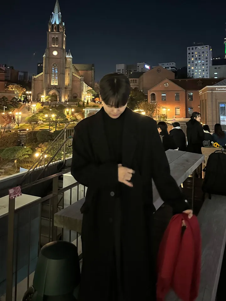 룩 다트 맥시 오버핏 울 코트 상세 이미지 27