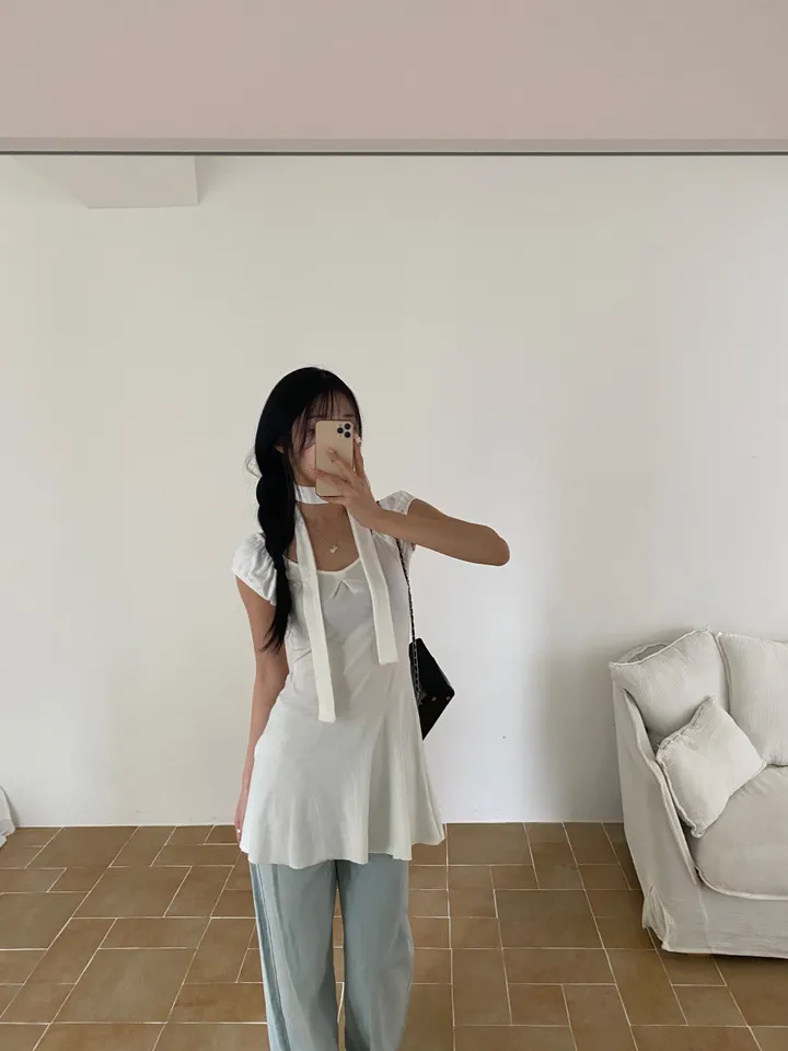 민소매 모델 착용 이미지-S1L49