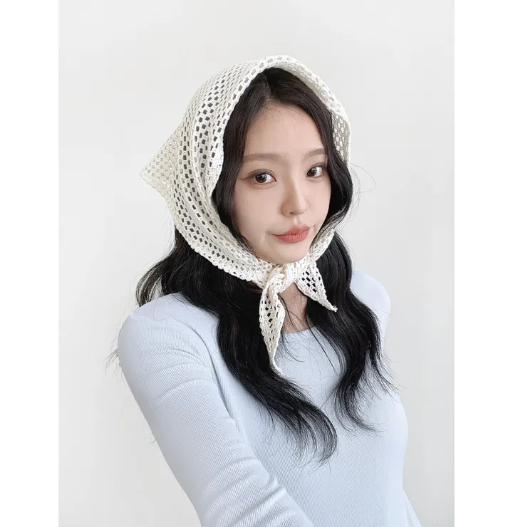 [2col/신상할인] 린 펀칭 니트 헤어커치프 여성 휴양지 봄 여름 스카프 보넷 두건 상세 이미지 4
