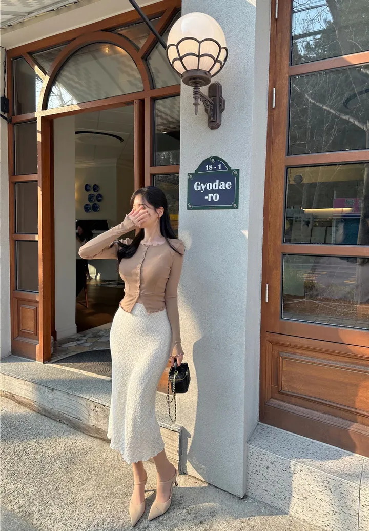 🤍무조건핏보장*여리핏*뷰엘단독/허리쏙🤍 로랑 프릴 콩단추 스퀘어넥 가디건 고퀄리티 국내제작 봄신상 데이트룩 하객룩 몸매보정 가디건 상세 이미지 39