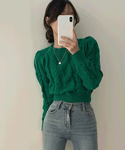 [ 예쁜핏/러블리 ] 슬림  퍼프 꽈배기 크롭 니트