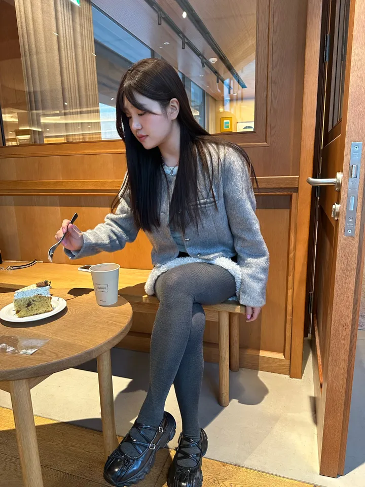 [5차리오더🤍화이트 당일] 모헤어 라운드 울 자켓 상세 이미지 4