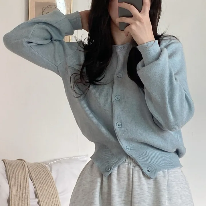 [데일리/인생핏] 라운드 무지 기본 긴팔 니트 가디건 상세 이미지 31