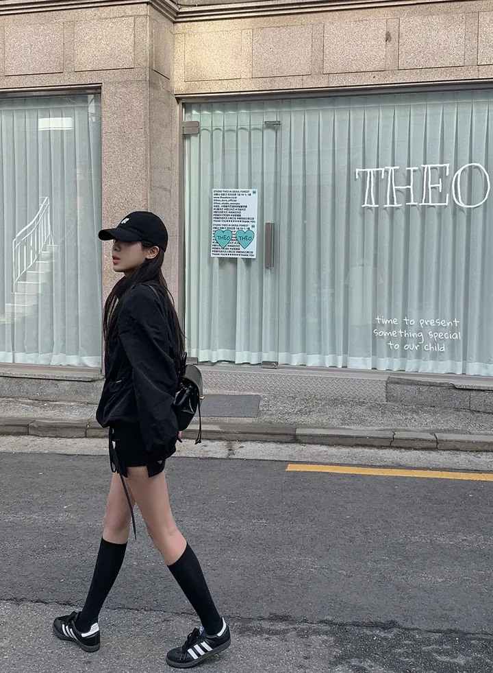 재킷 모델 착용 이미지-S1L16
