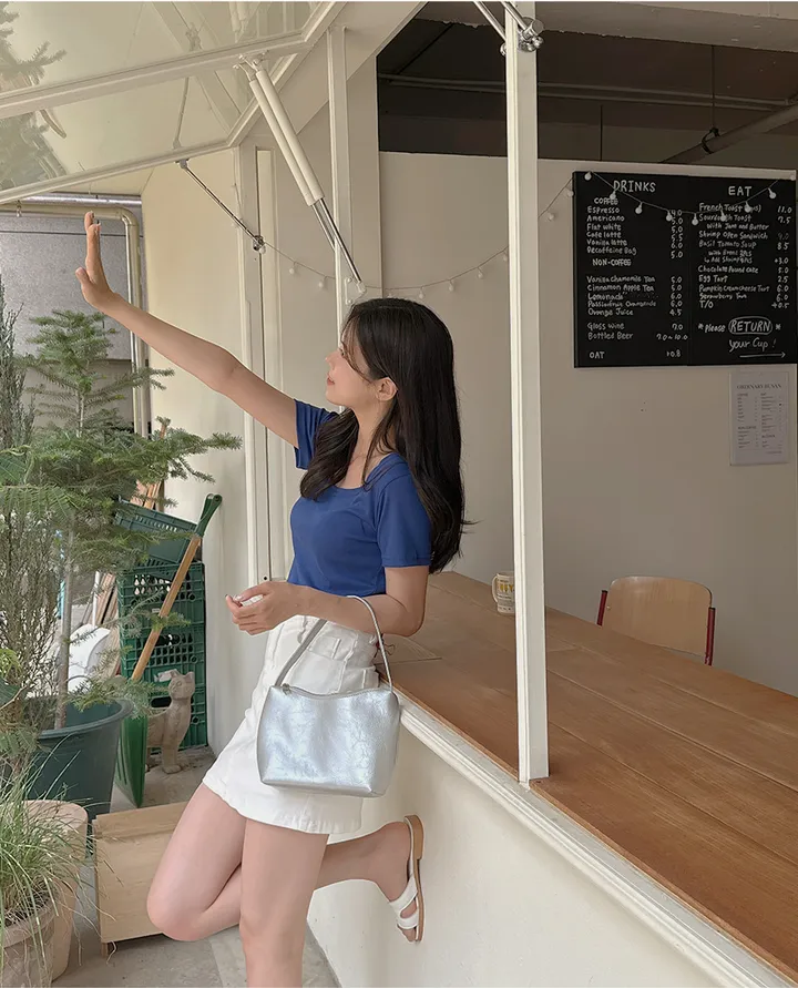 [44-110] [9천장 돌파✨] 유리빈 스판 U넥 슬림핏 크롭 티셔츠( 여름/데일리룩/여행룩/휴가룩/흠뻑쇼/워터밤/빅사이즈/110사이즈/자체제작/크롭/스판/스판좋은/쫀쫀한/쿨링/아이스/기본템/레이어드/베이직/부드러운 ) 상세 이미지 21