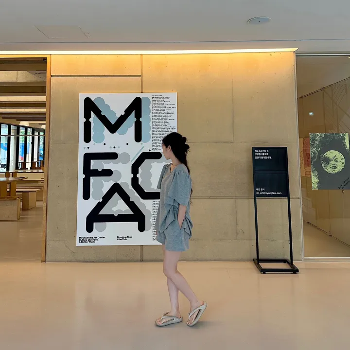 [이거왜안사?/체형커버O] 와플 브이넥 어깨 퍼프 트임 반팔티+반바지 세트 상세 이미지 15