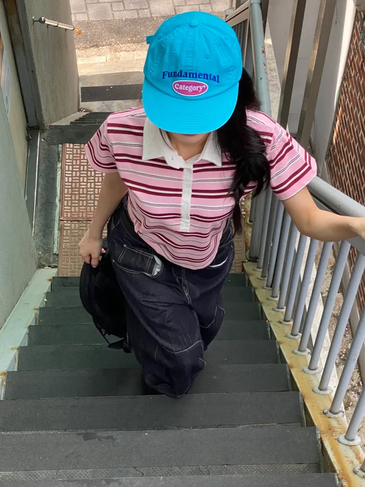 반팔 티셔츠 모델 착용 이미지-S1L55