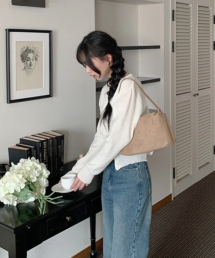 [데일리강추💗] 블러 라운드넥 가디건 봄 가을 / 출근룩 긴팔니트 봄가디건 가을가디건 하객룩 데일리룩 클래식블랑 상세 이미지 49