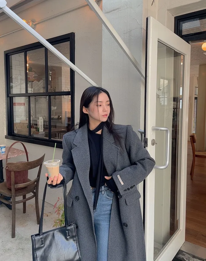 (퀄팅패딩내피안감/탈부착가능) 고급스러운 텍스처 더블 버튼 테인 핸드메이드 울 롱 코트 상세 이미지 40