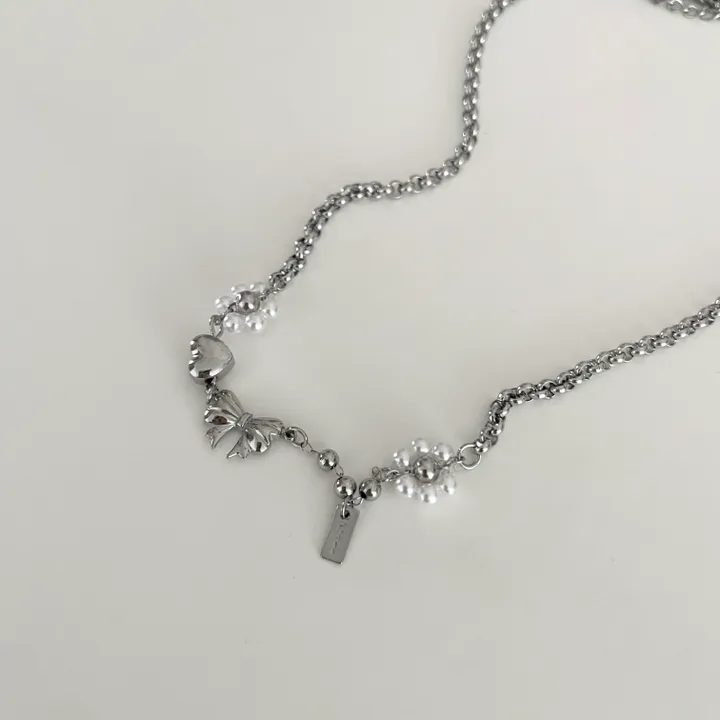 [MADE] rex 써지컬스틸 진주 플라워 리본 하트 키치 목걸이 상세 이미지 4