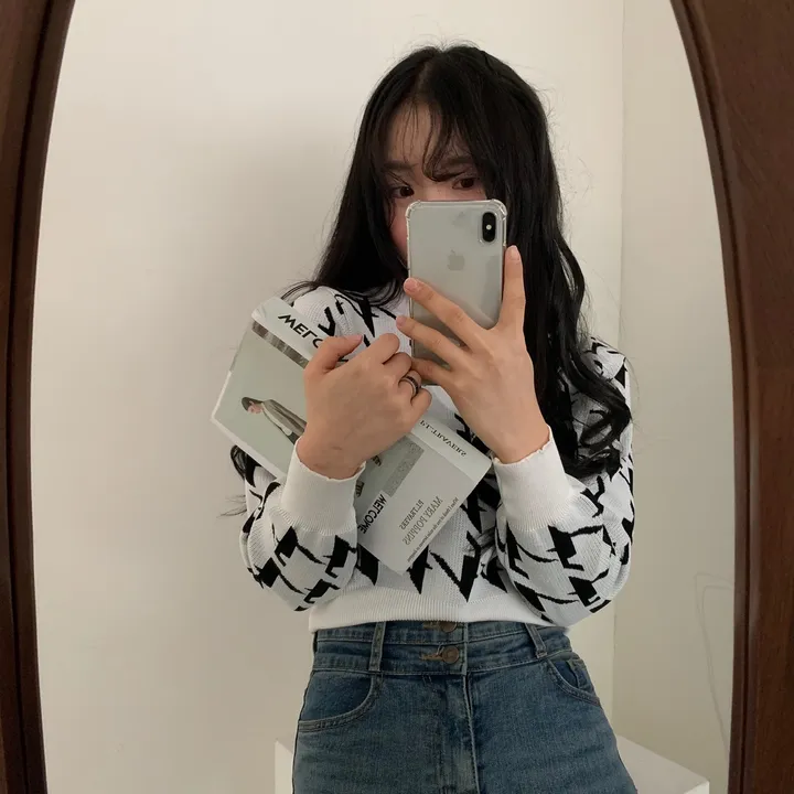[몸매보정] 잘록한 체크 크롭 브이넥 배색니트;2col 상세 이미지 35