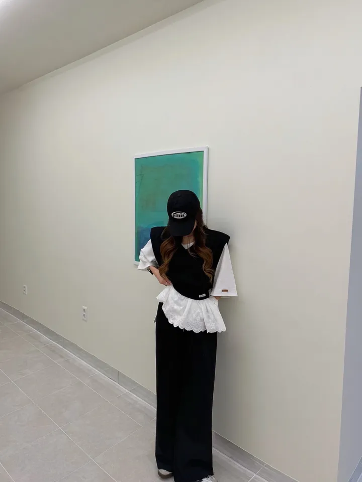 [패드내장/조끼+와이드SET] 시보리 미치 패치 왕 패드 루즈핏 쭈리 브이넥 조끼 맨투맨 + 하이 밴딩 롱 와이드팬츠 트레이닝 투피스 세트 (3COLOR) 상세 이미지 20