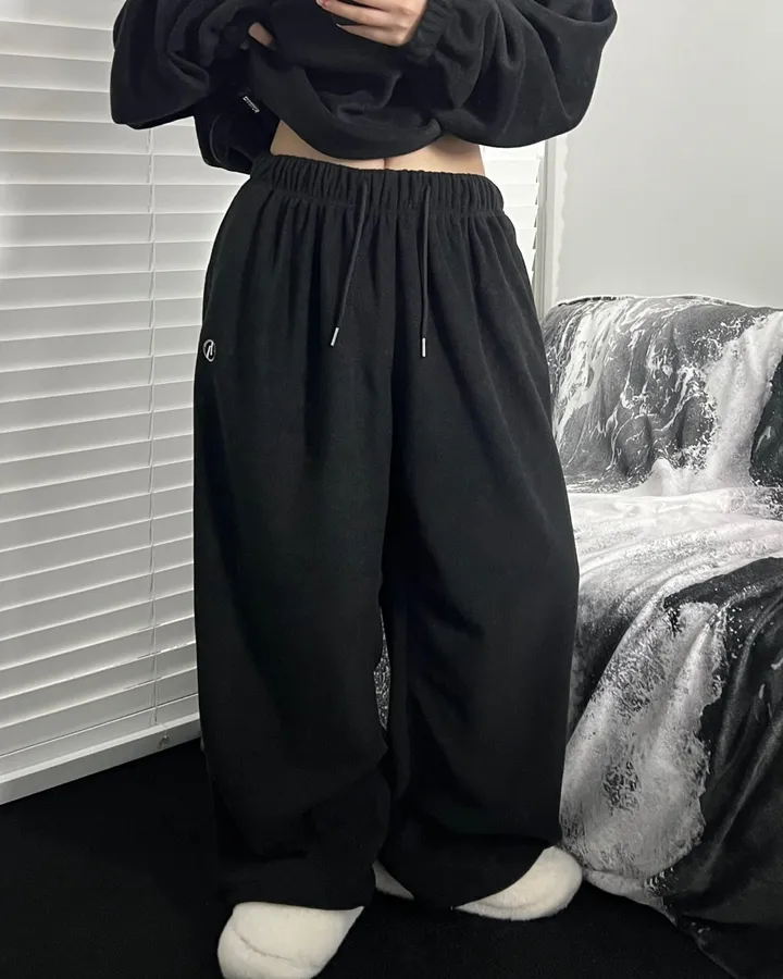 [주문폭주🔥1800장돌파🙏🏻]제로 후리스 롱와이드 팬츠👖[6color/세트가능][후리스팬츠/롱팬츠/트레이닝/후리스/와이드팬츠/츄리닝] 상세 이미지 137